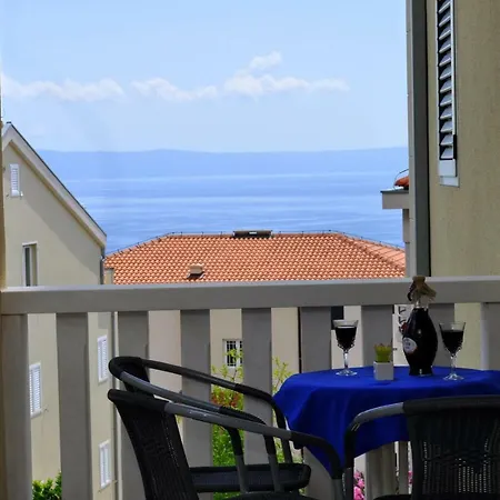 Apartments Ivica Makarska Exterior photo